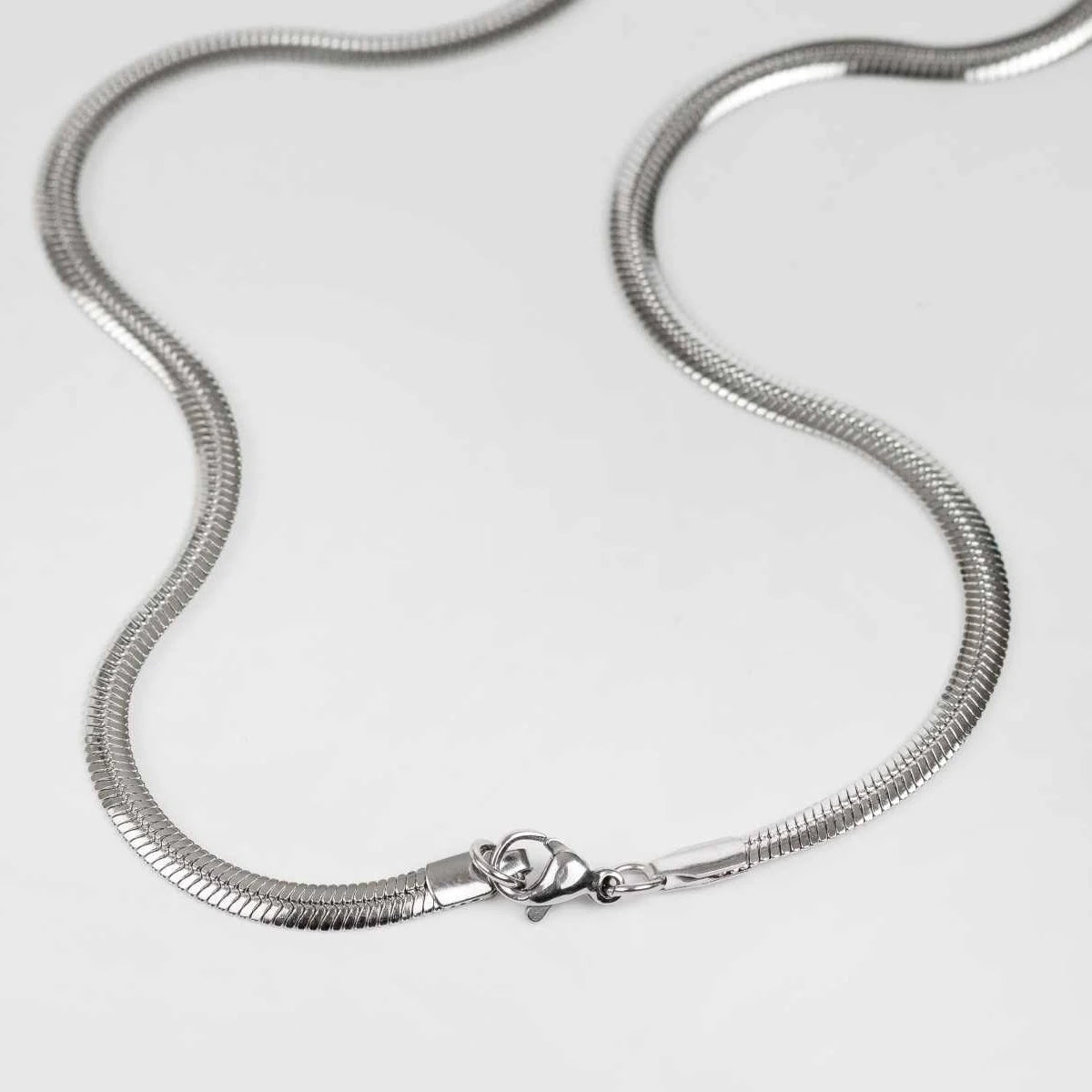 Silver Sleek Chain