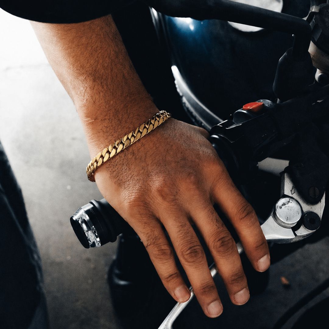 Golden Curb Bracelet